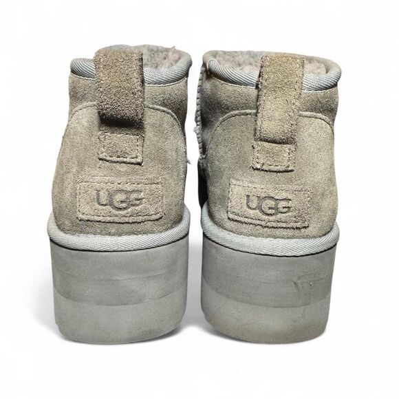 UGG Classic Ultra Mini Platform Booties Women’s 11 Gray Suede Sheepskin 1135092 - Picture 7 of 8